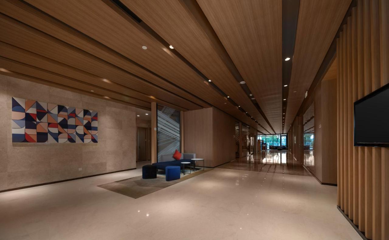 Holiday Inn Express Shanghai Pujiang By Ihg Exterior foto