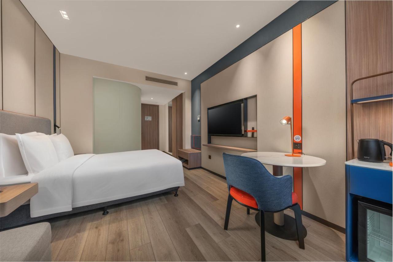 Holiday Inn Express Shanghai Pujiang By Ihg Exterior foto